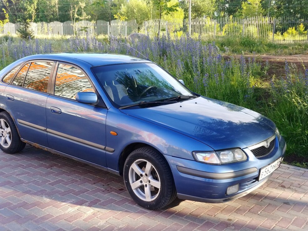 Mazda 626 5