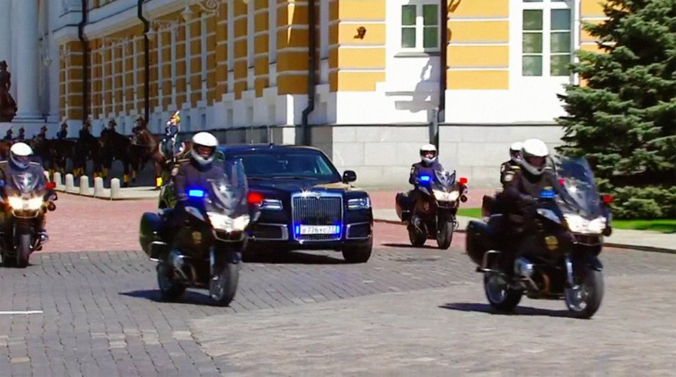 Мото кортеж президента России