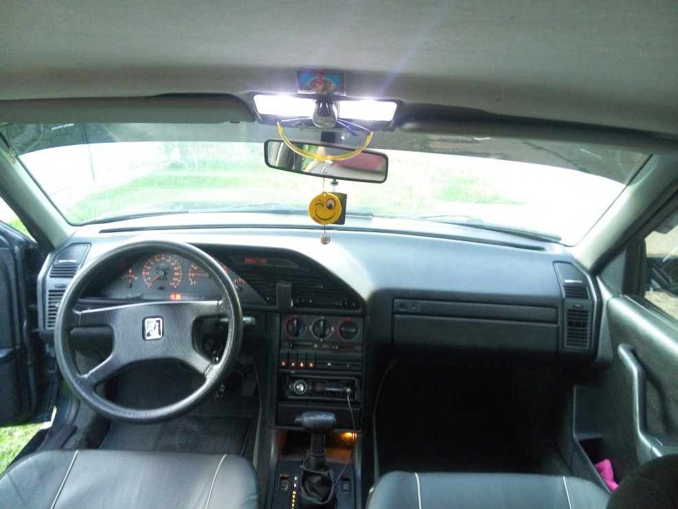 Peugeot 605 салон