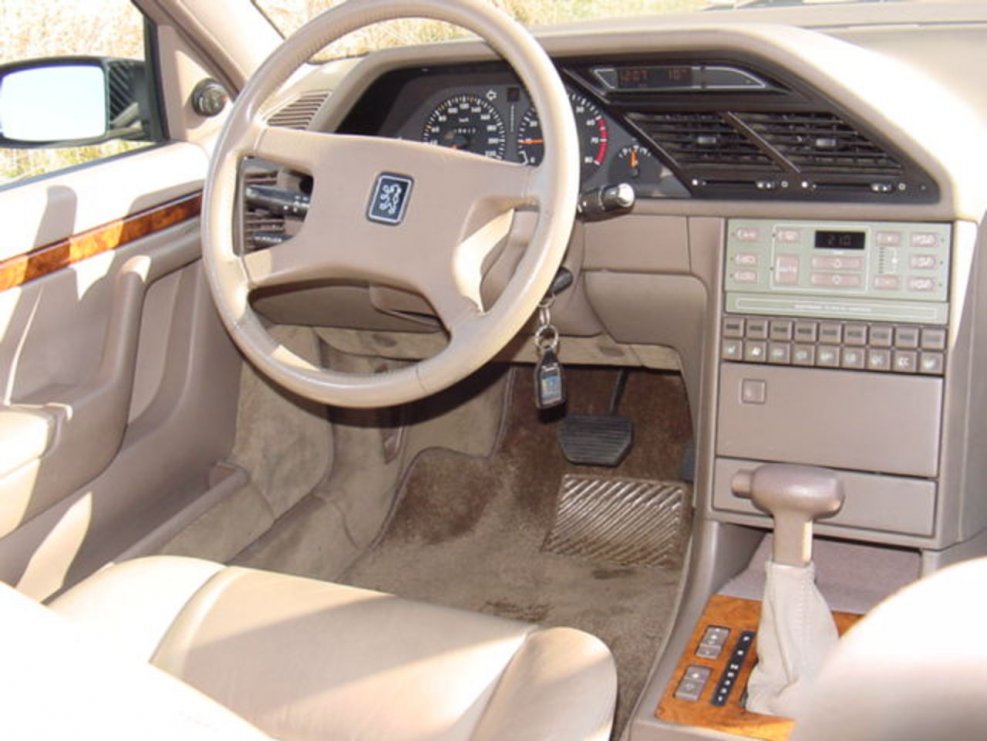 Пежо 605 салон