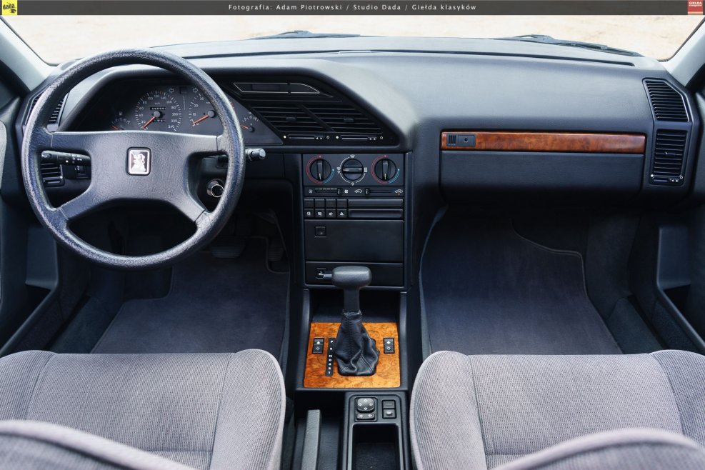 Peugeot 605 салон