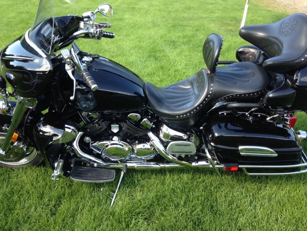 Снегоход Yamaha Venture 2t
