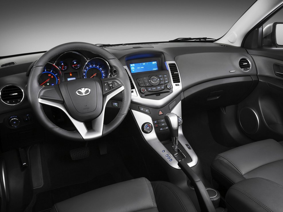 Daewoo Lacetti Premiere салон