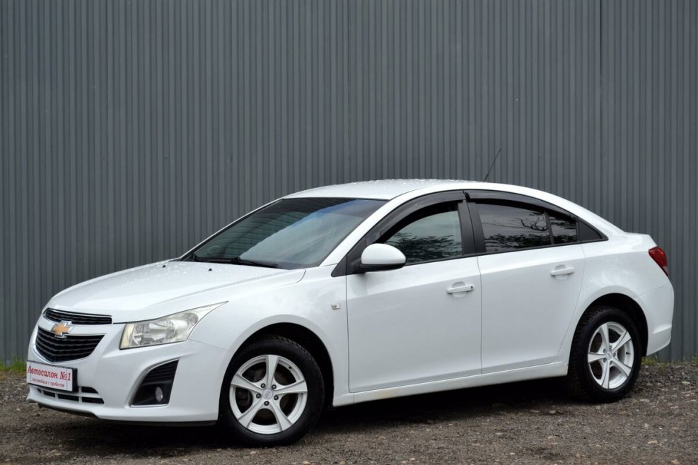 Chevrolet Cruze 2013 седан