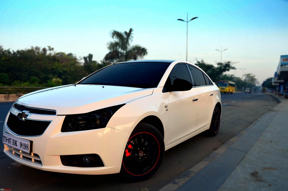 Chevrolet Cruze 2012 белый тюнинг