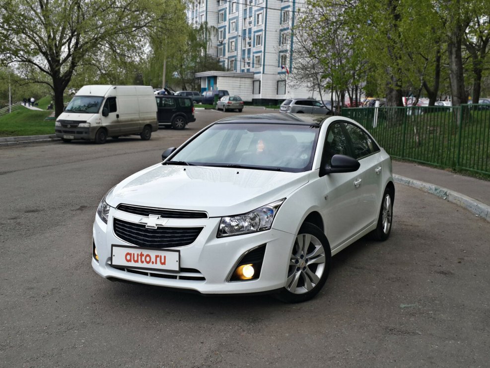 Chevrolet Cruze 2015 белый