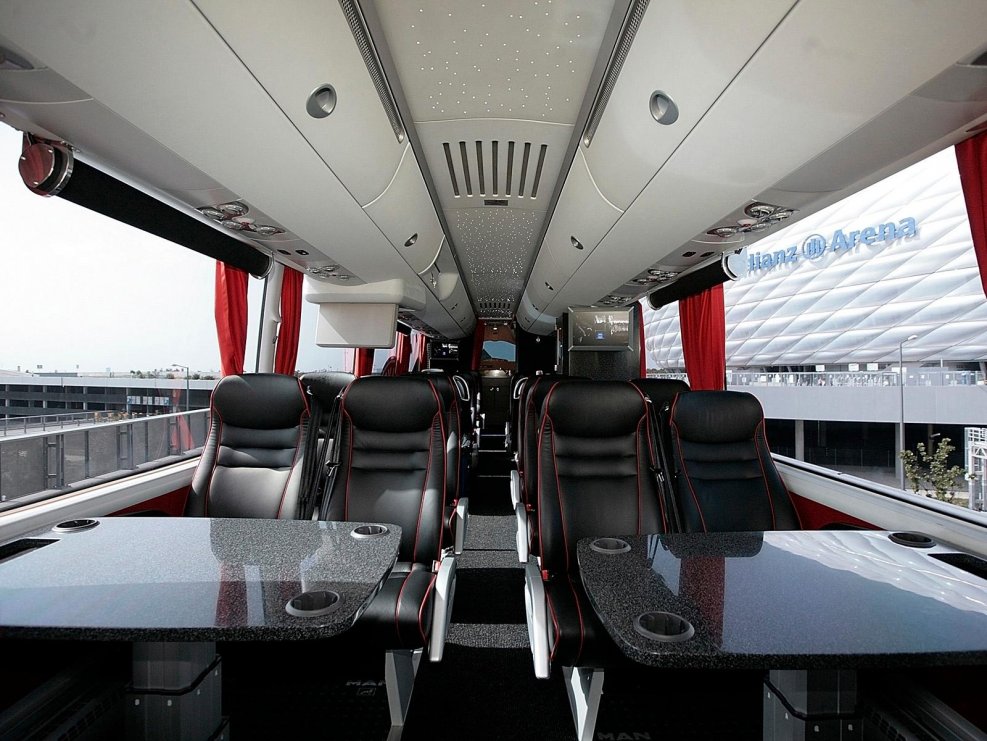 Man Lion coach интерьер VIP
