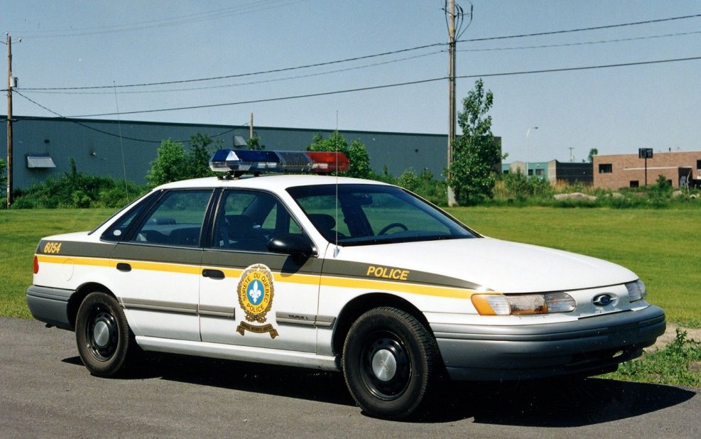 Ford Taurus 1992 салон