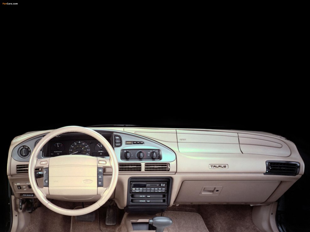 Ford Taurus 1992 Police