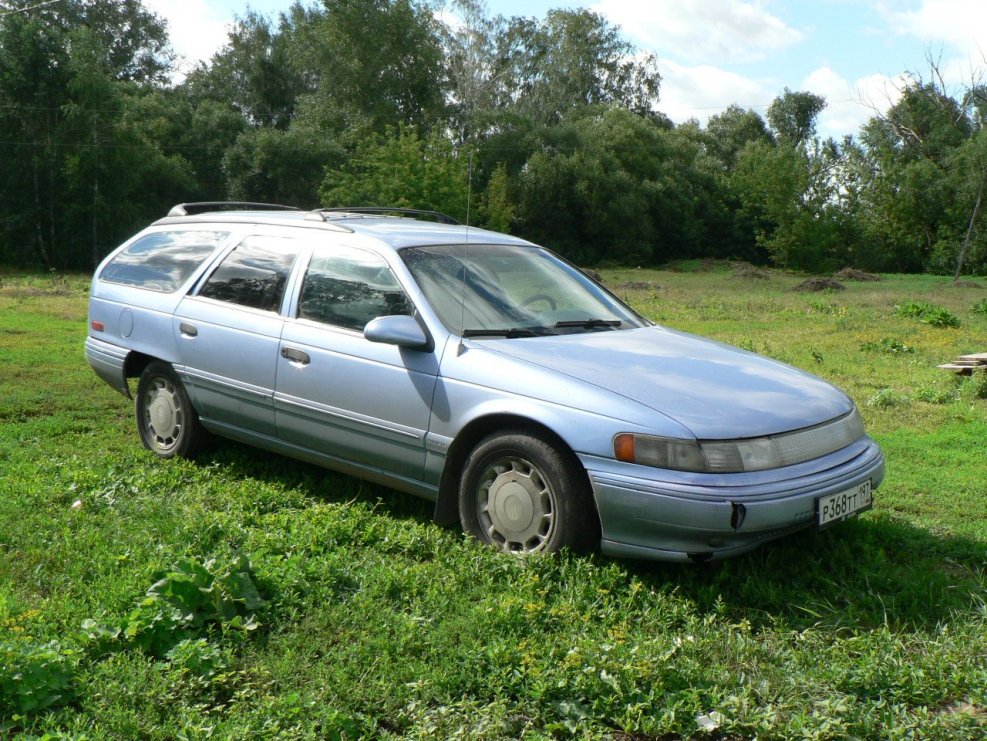 Ford Taurus 2