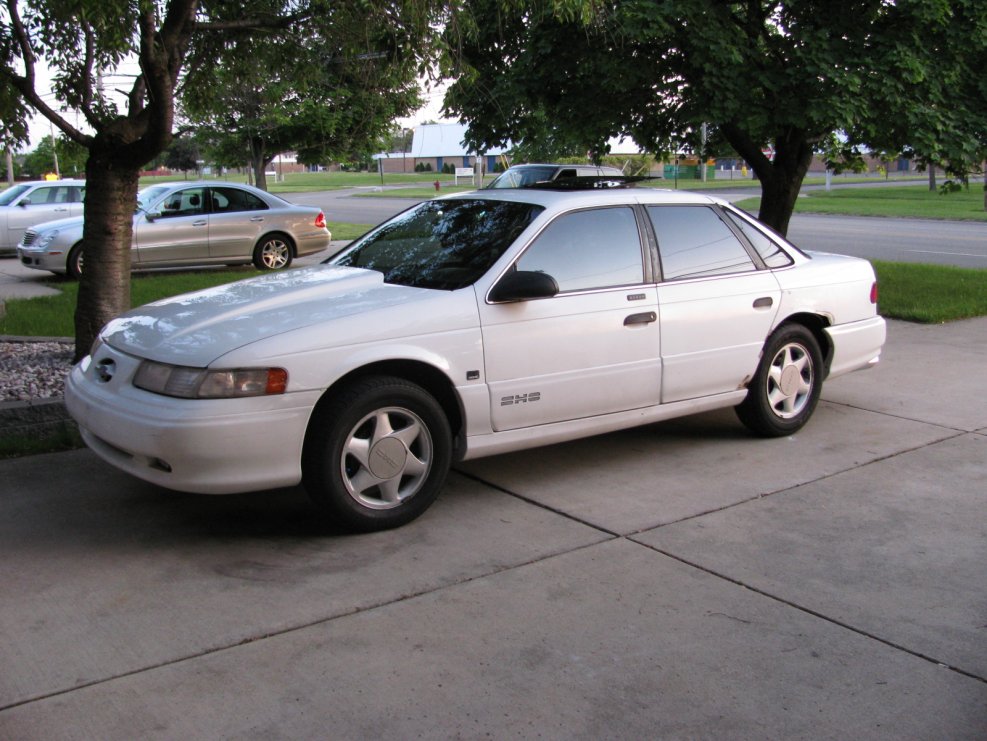 Ford Taurus 1992