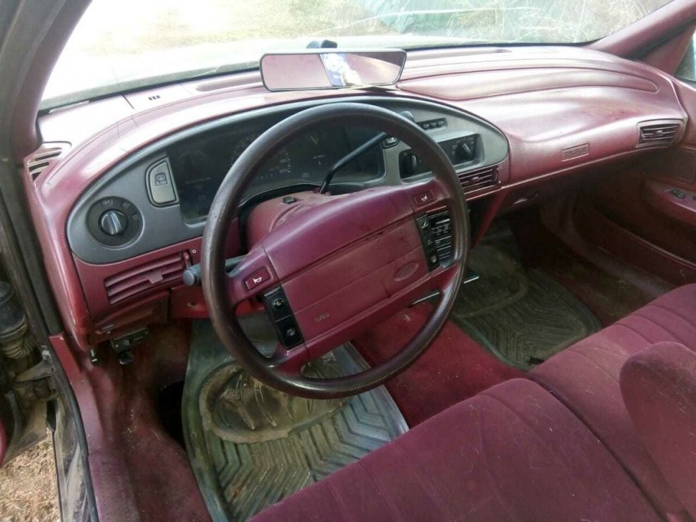 Ford Taurus 2