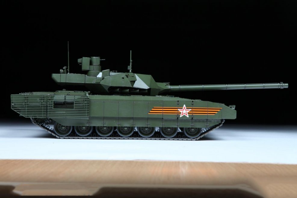 Российский танк т-14 "Армата"