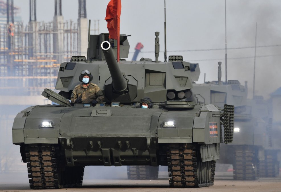 Российский танк т-14 "Армата"