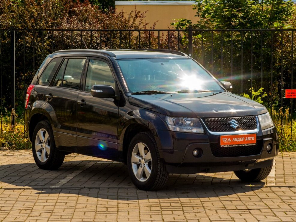Сузуки Гранд Витара 2.4 автомат