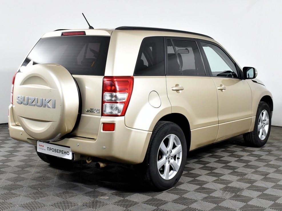 Suzuki Grand Vitara 2.0i ft/gt.
