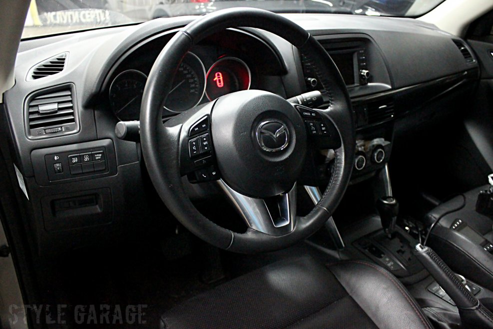 Эмблема на руль Mazda CX 5