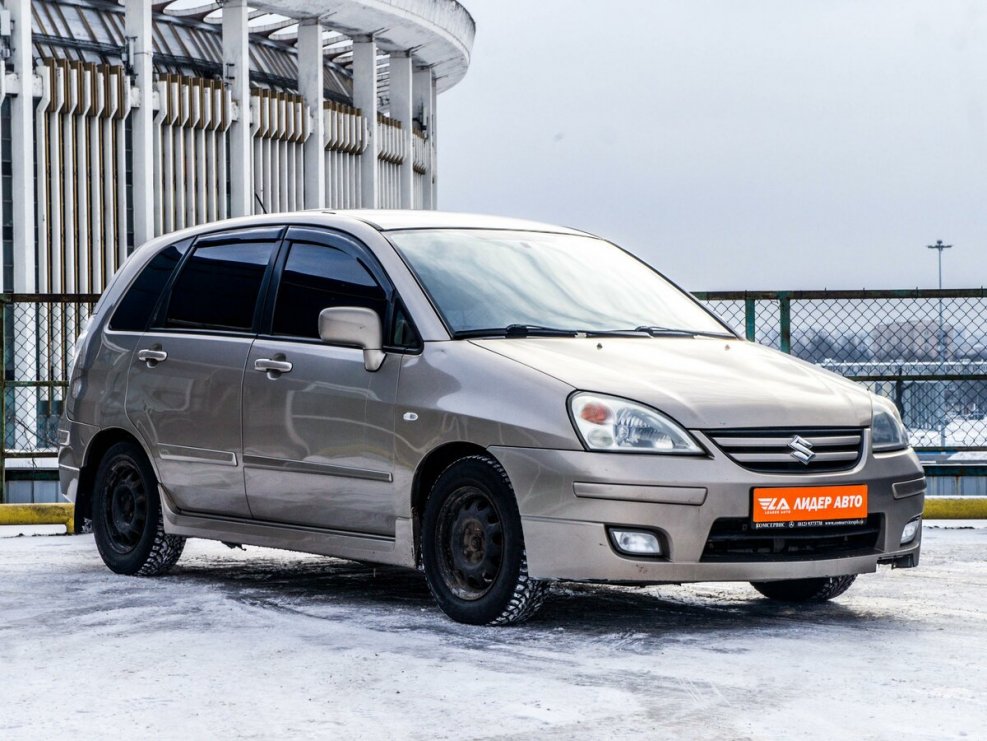 Suzuki Liana универсал