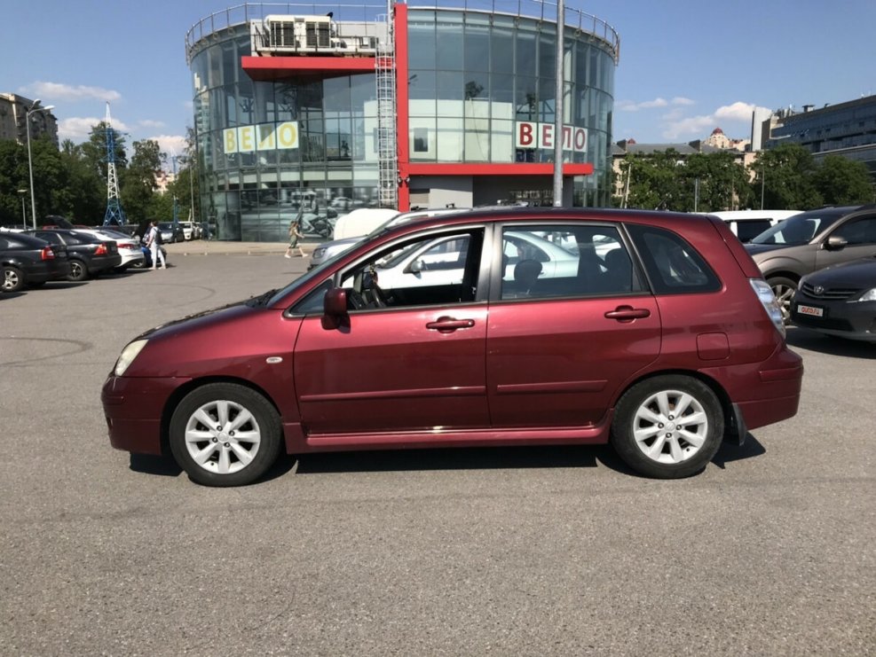 Suzuki Liana универсал