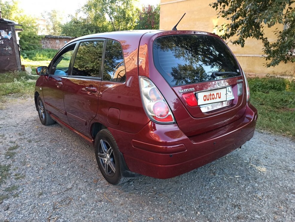 Suzuki Liana 2001 универсал