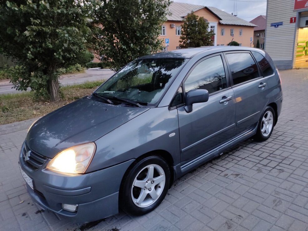 Сузуки Лиана 2006