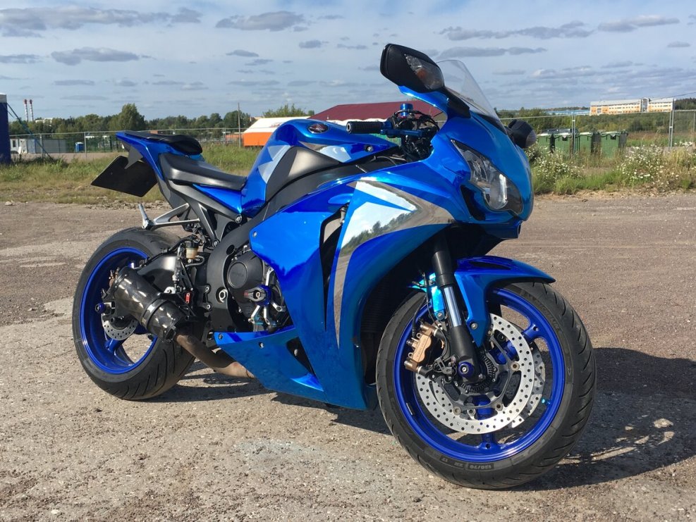Honda CBR 1000 RR/ra Fireblade