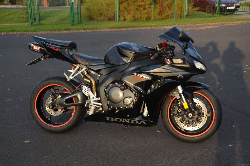 Honda CBR 1000 White