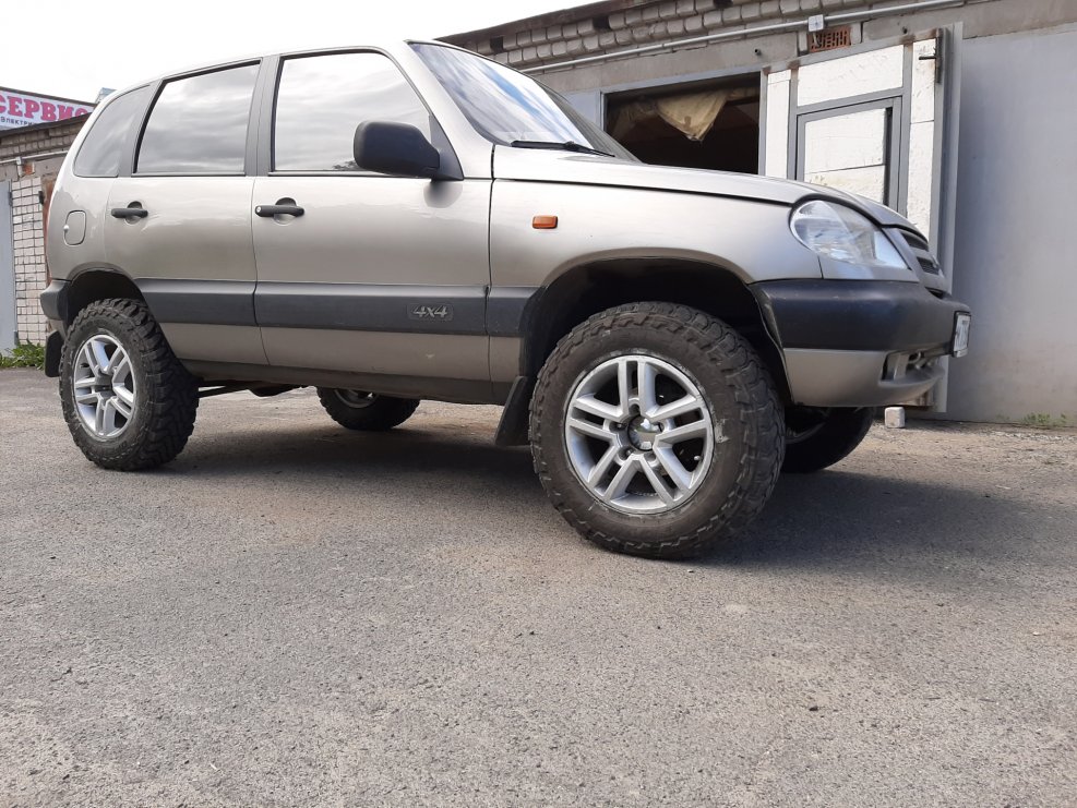 225/65 R16 на ниву Шевроле