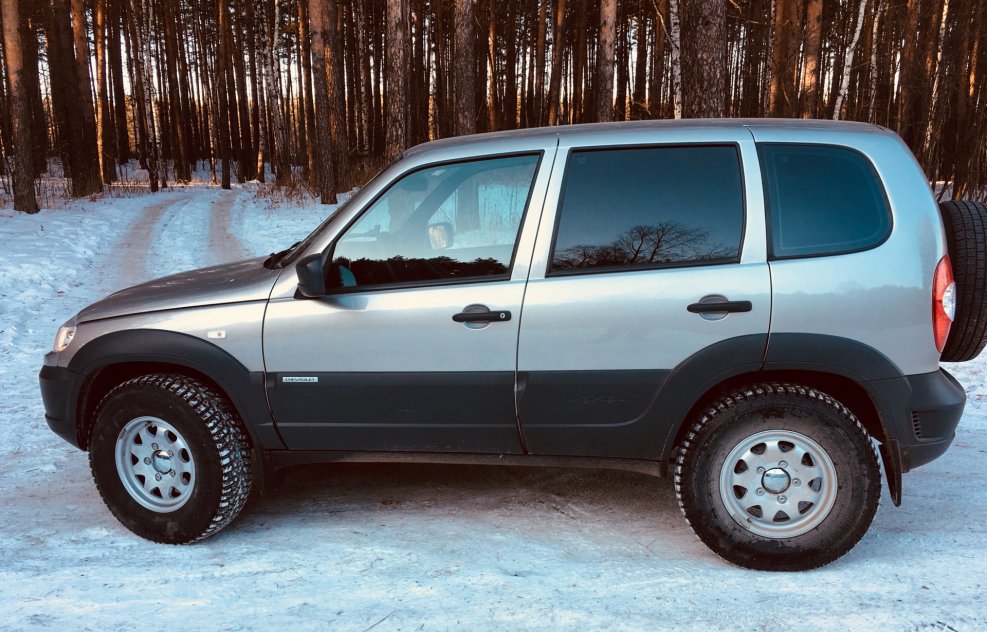 Chevrolet Niva 235/75 r15