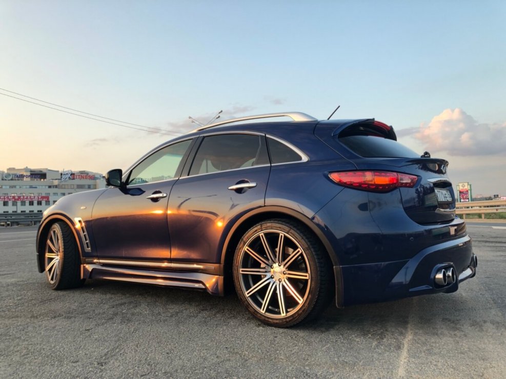 Infiniti qx70 синий диски