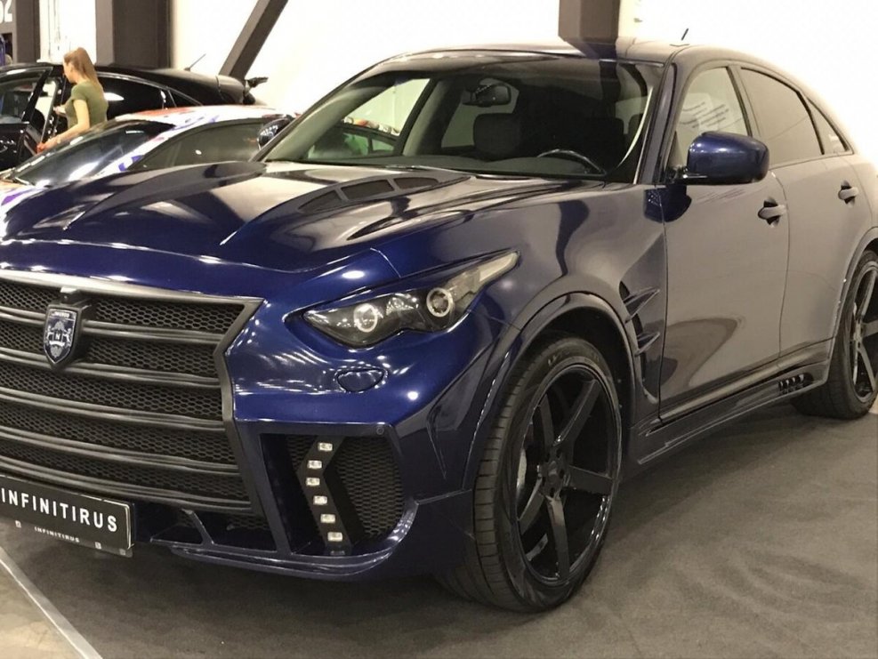 Инфинити qx70 2017 в обвесе