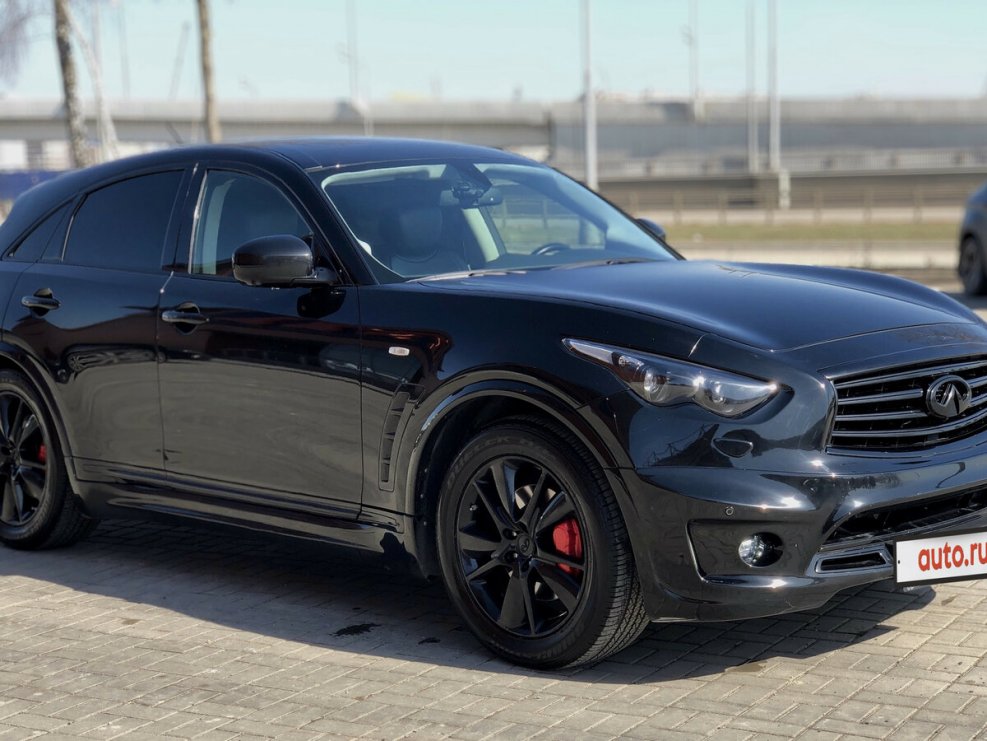 Инфинити qx70 черный