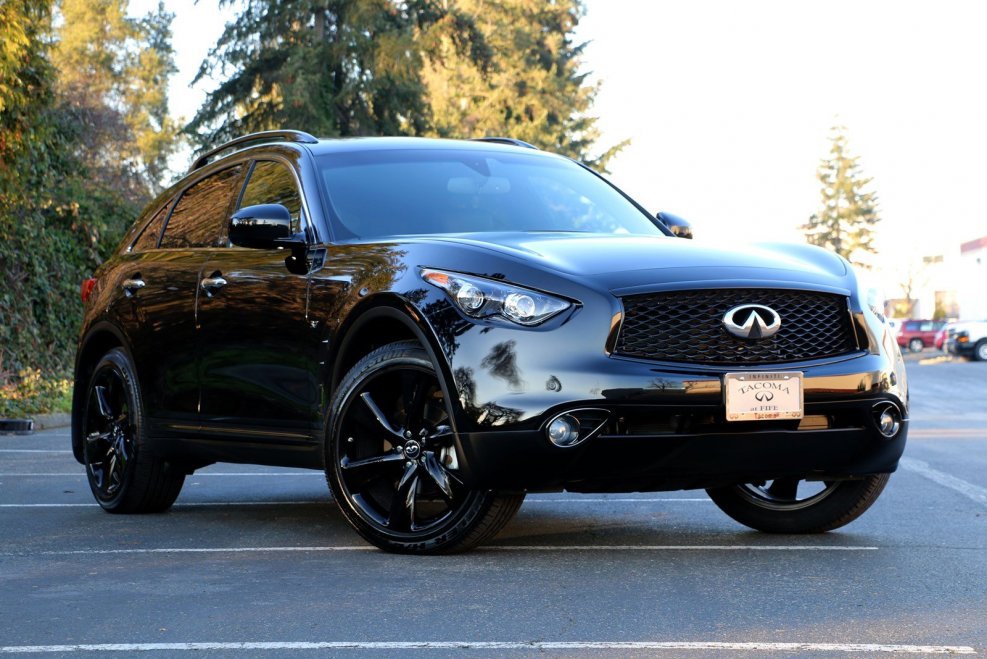 Инфинити qx70 черный