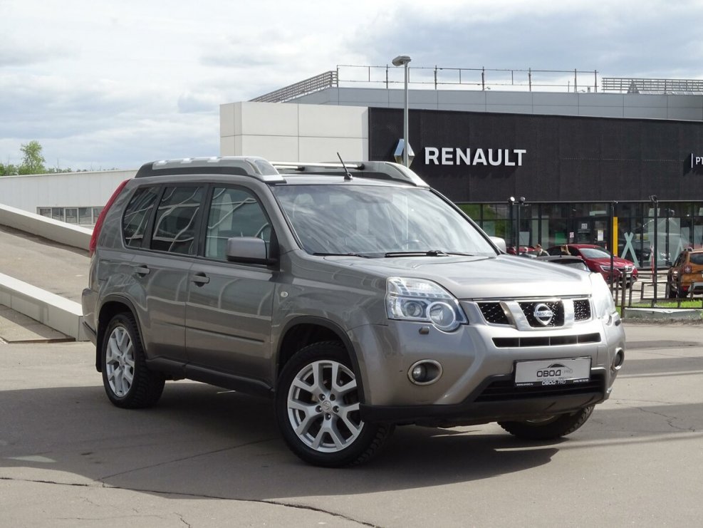 Nissan x-Trail 2