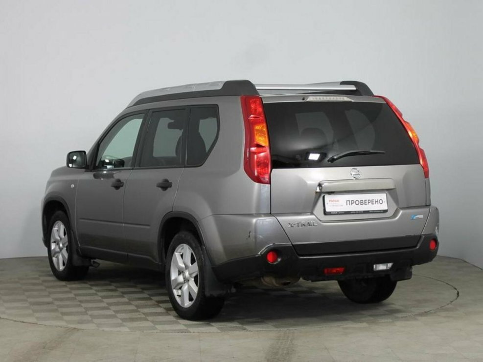 Nissan x-Trail 2 Рестайлинг салон