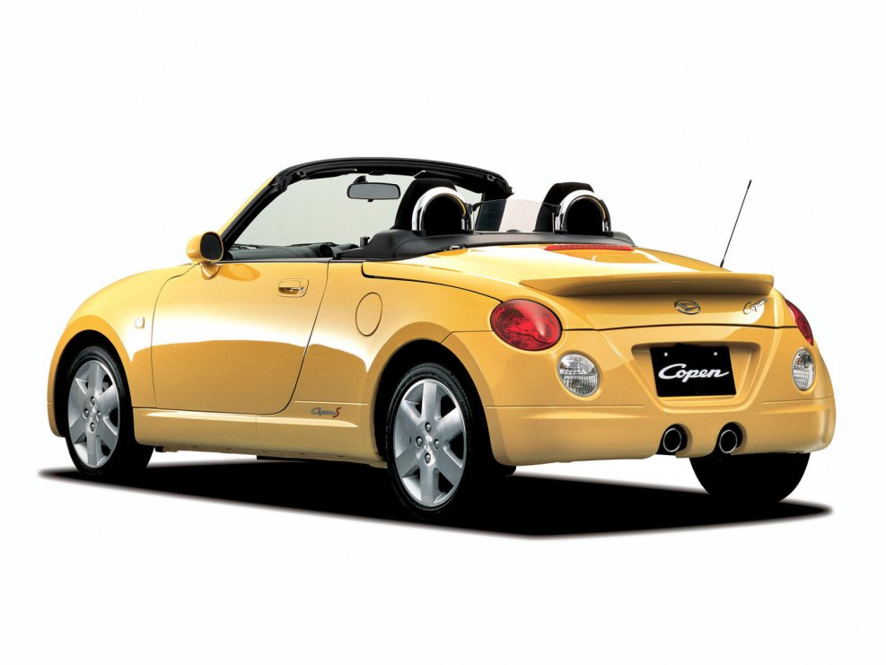 Daihatsu Copen машина