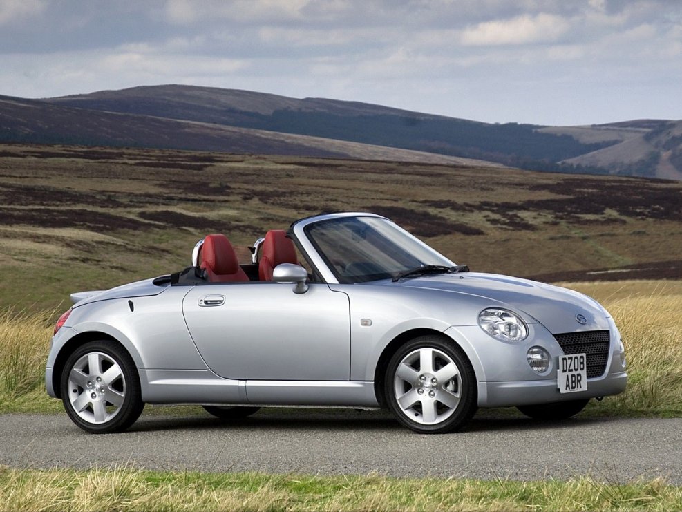 Daihatsu Copen 2011