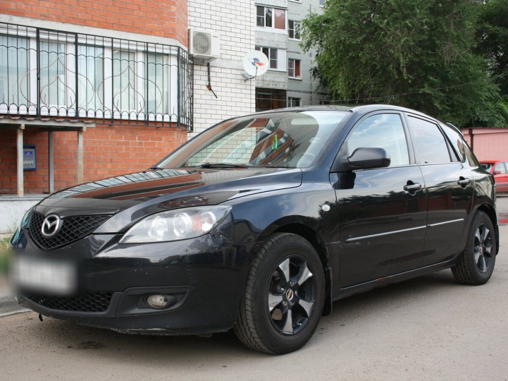 Мазда 3 2006 хэтчбек черная
