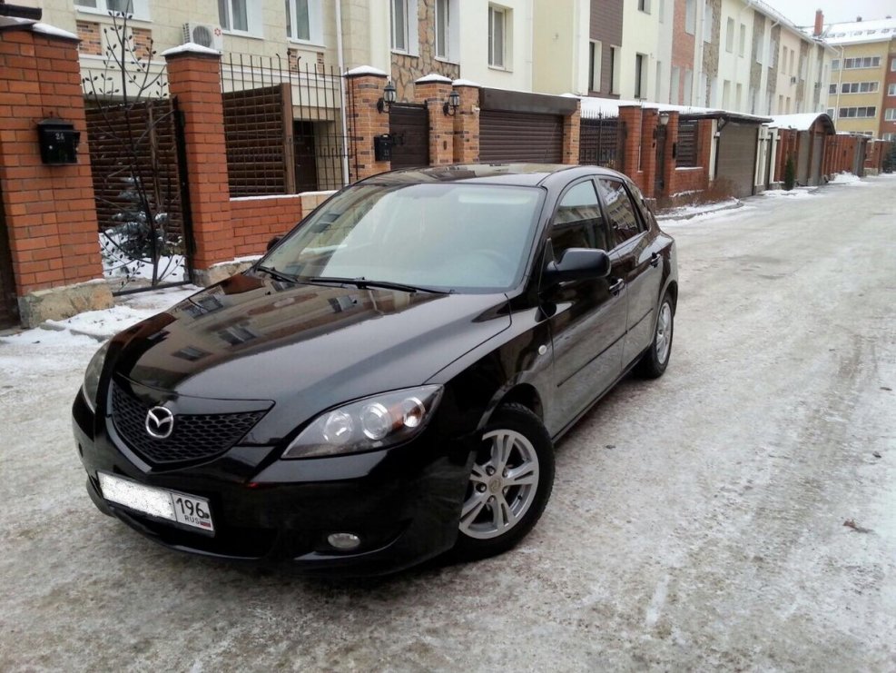 Мазда 3 2006 черная