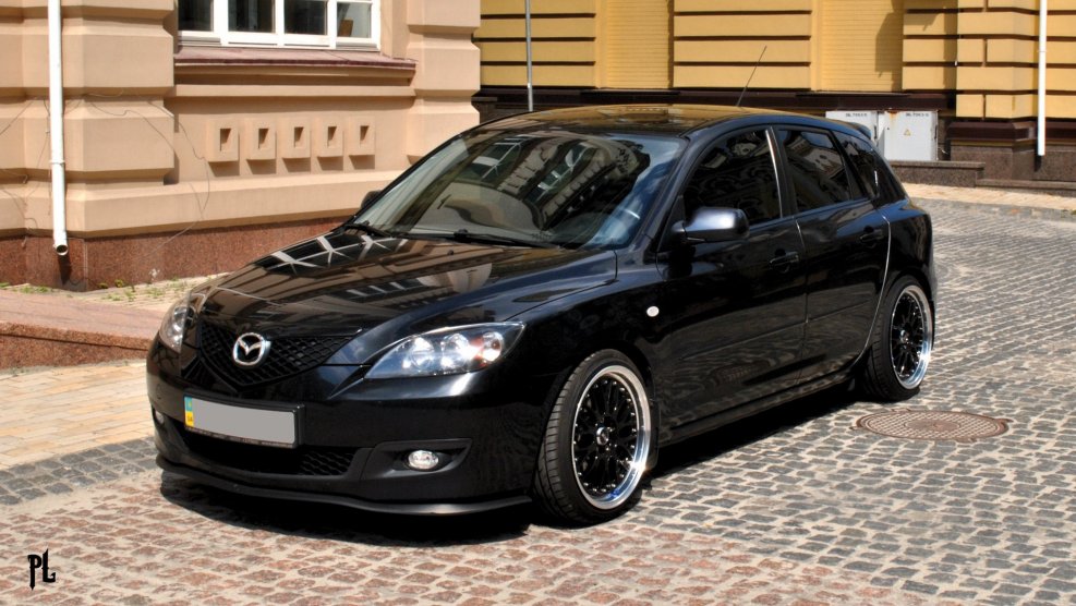 Mazda 3 BK Black