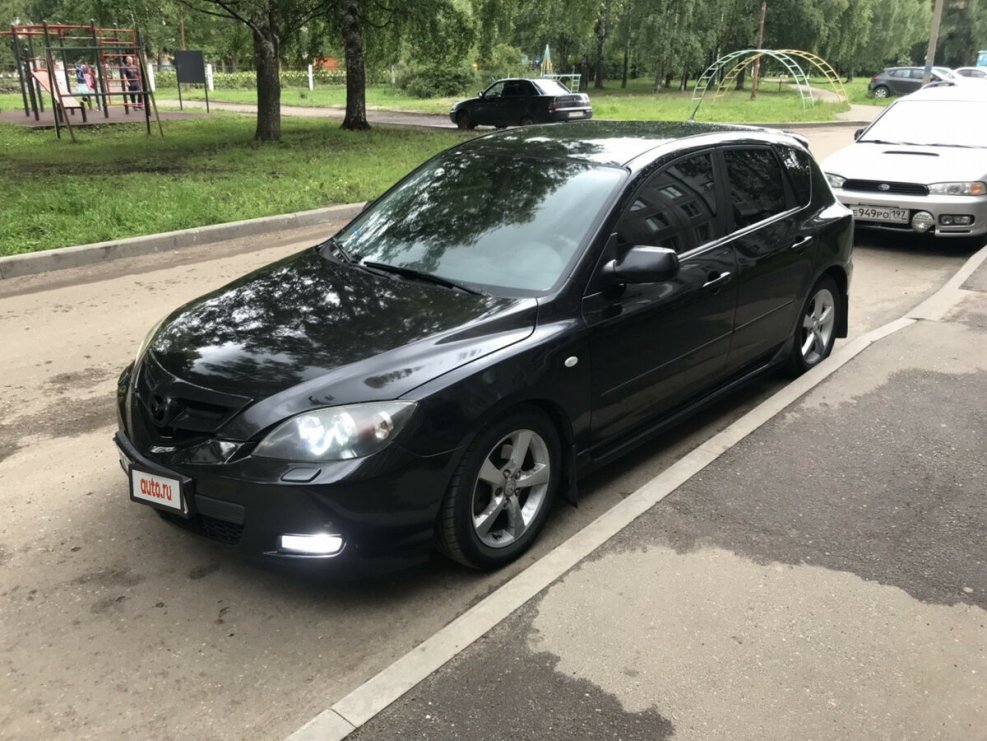 Мазда 3 2006 хэтчбек черная