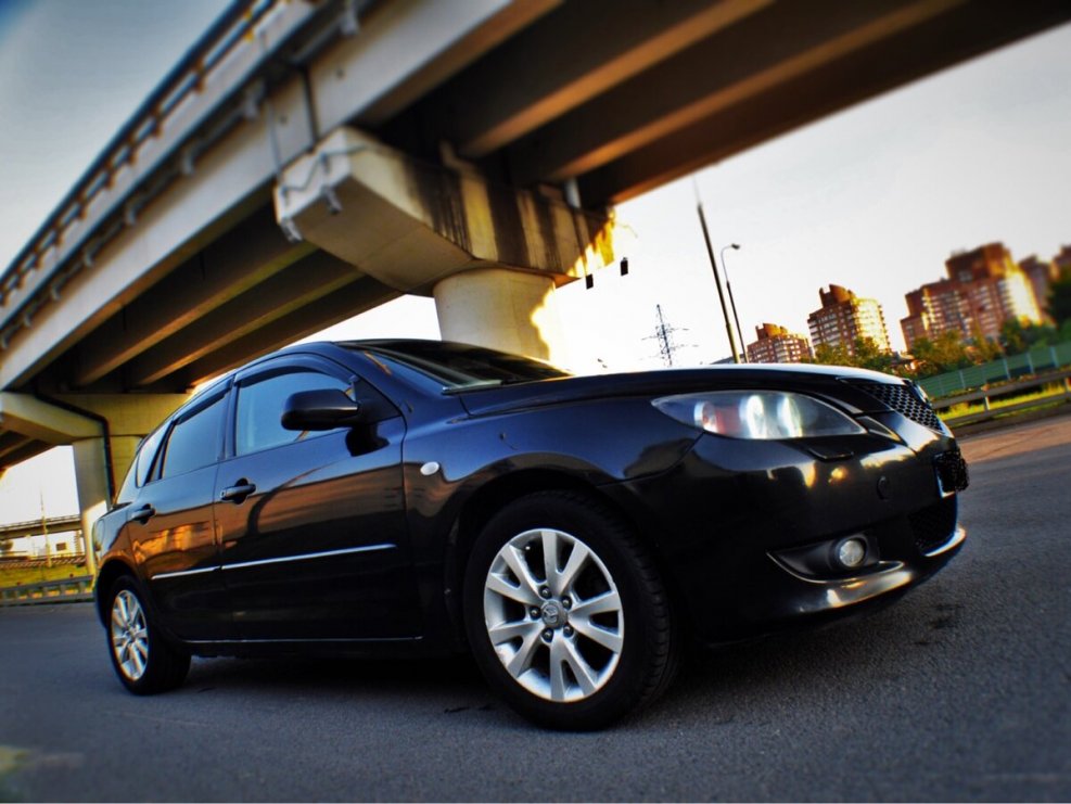 Мазда 3 2006 черная