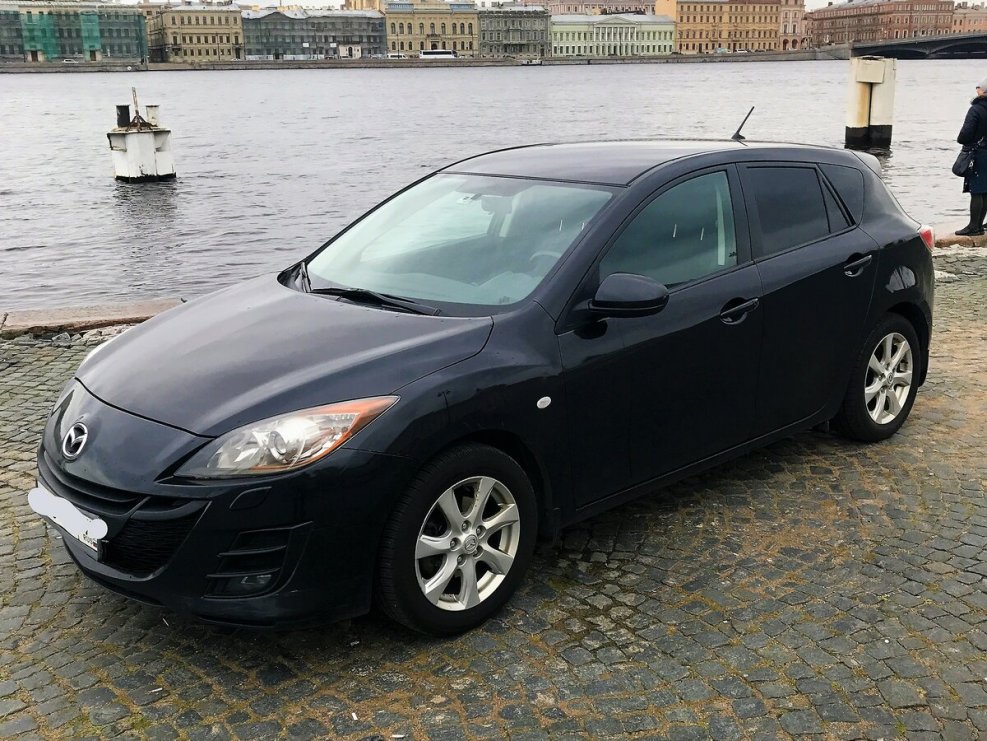 Mazda 3 2010 хэтчбек черный
