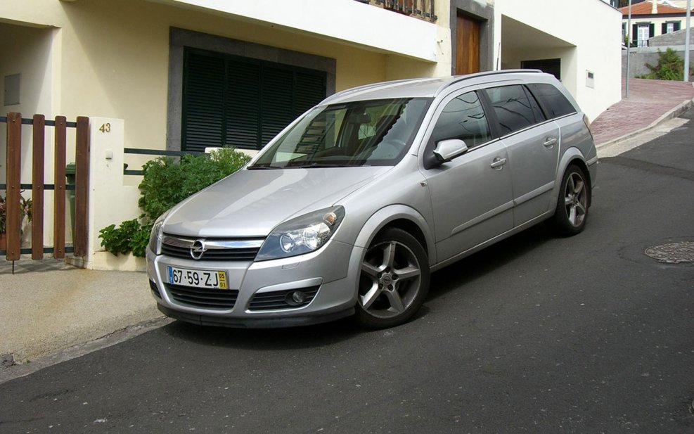 Astra h Caravan r17