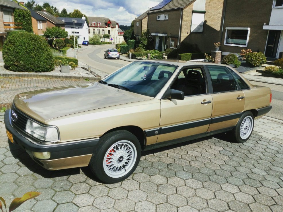 Ауди 200 1986
