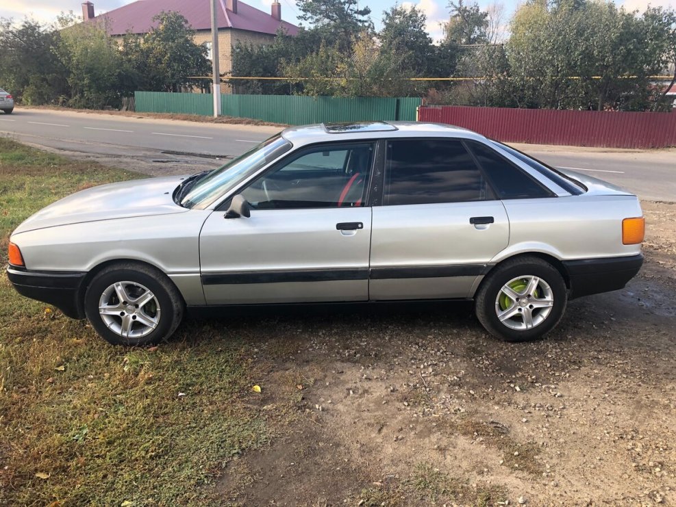 Audi 80 III (b2)