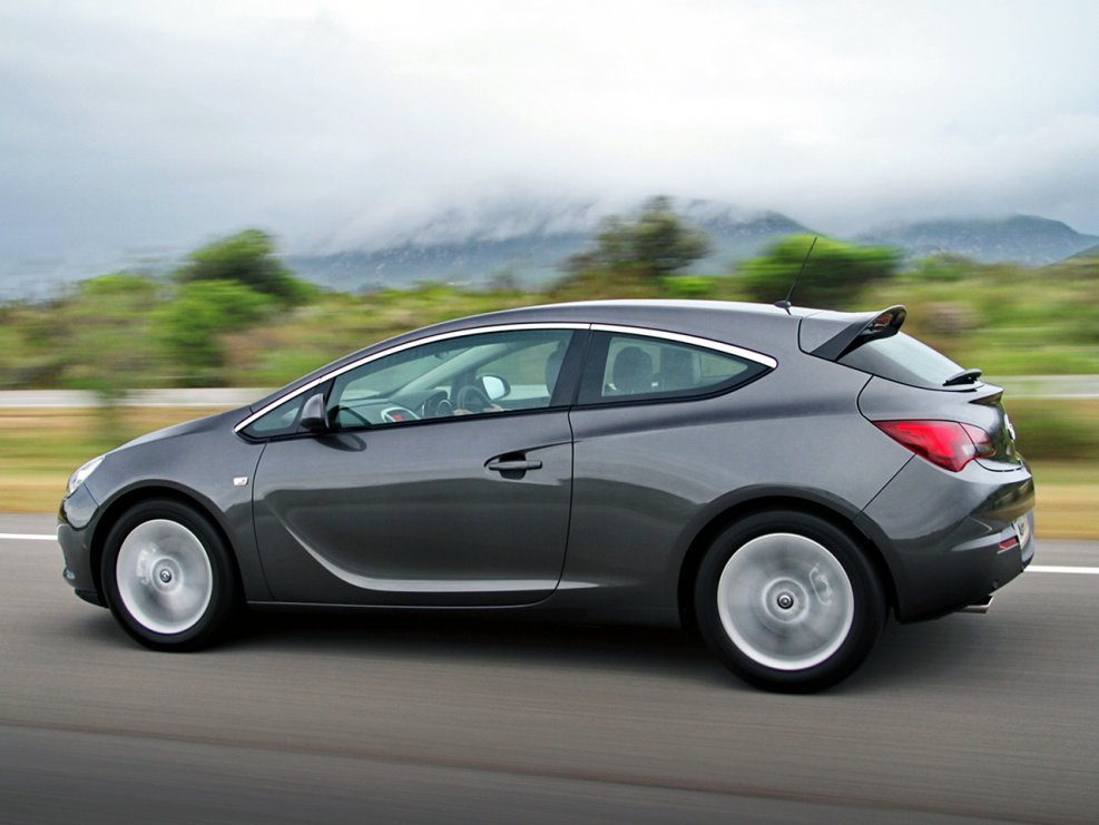 Opel Astra трехдверка