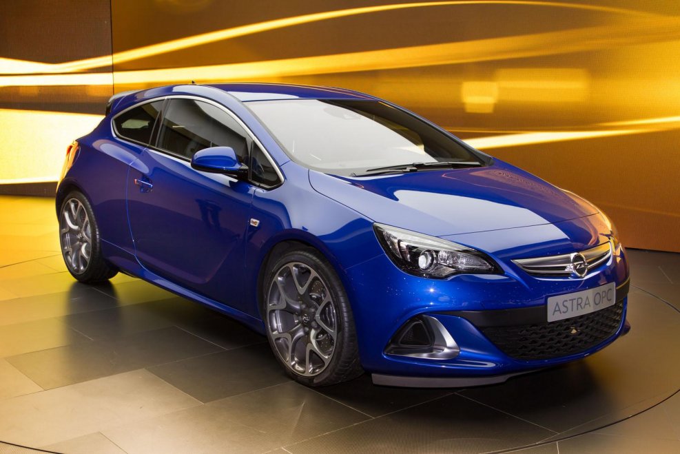 Opel Astra GTC Sport