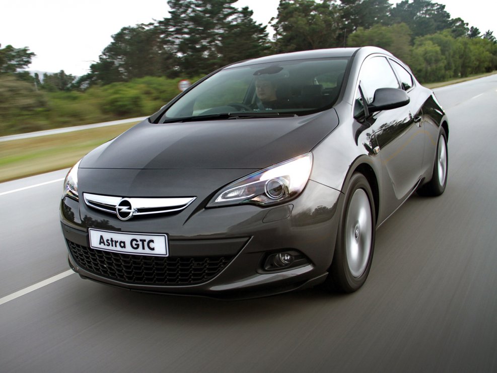 Opel Astra GTC