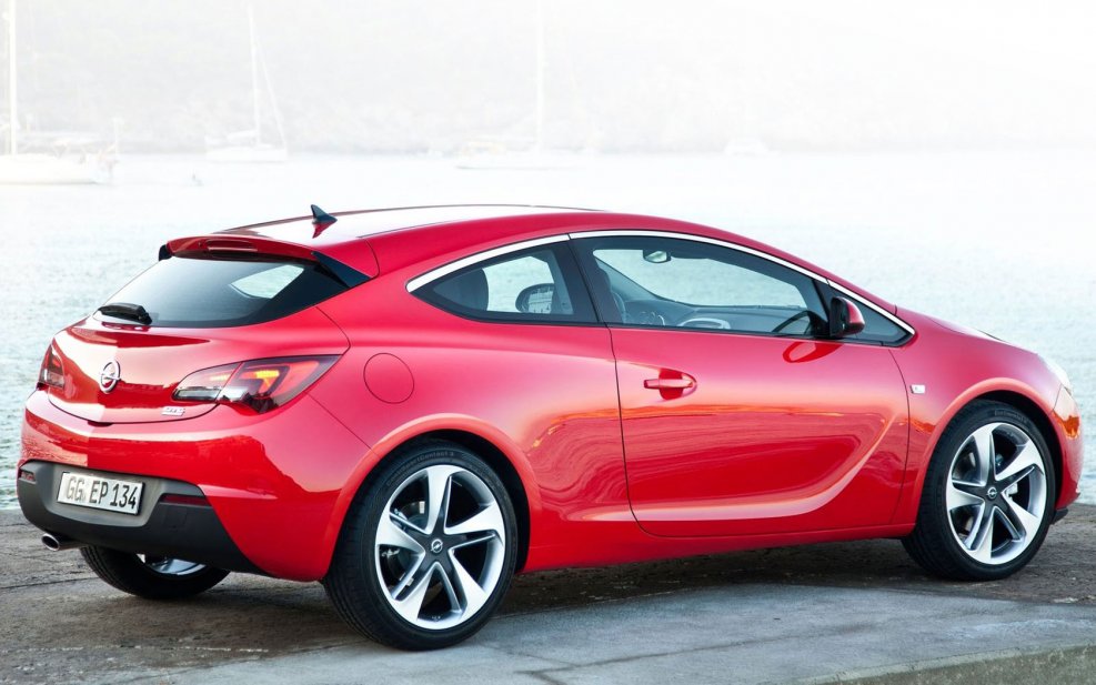 Opel GTC 2012